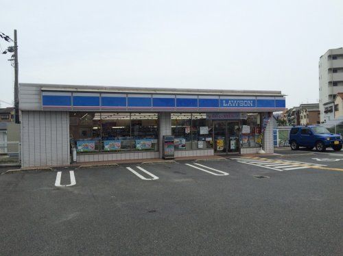 近くのローソン門真南野口町店まで335m(徒歩5分)