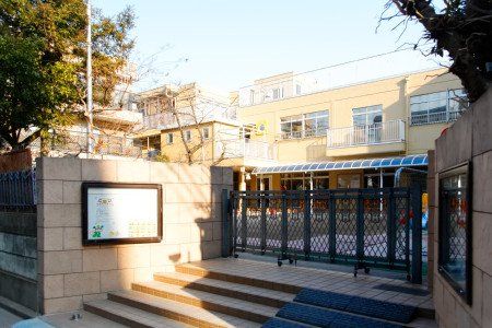 近くの亀戸幼稚園まで350m(徒歩5分)