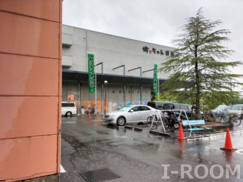 近くの坊っちゃん劇場まで2,023m（徒歩26分）