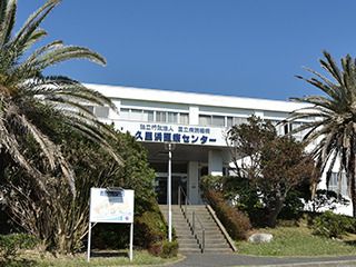 近くの国立病院機構(独立行政法人)久里浜医療センターまで647m（徒歩9分）
