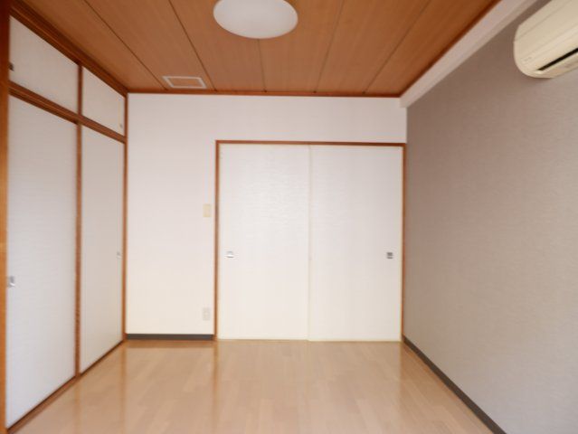 洋室