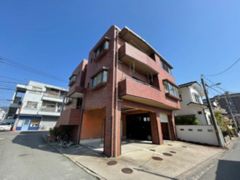 レヴェネスカの外観画像