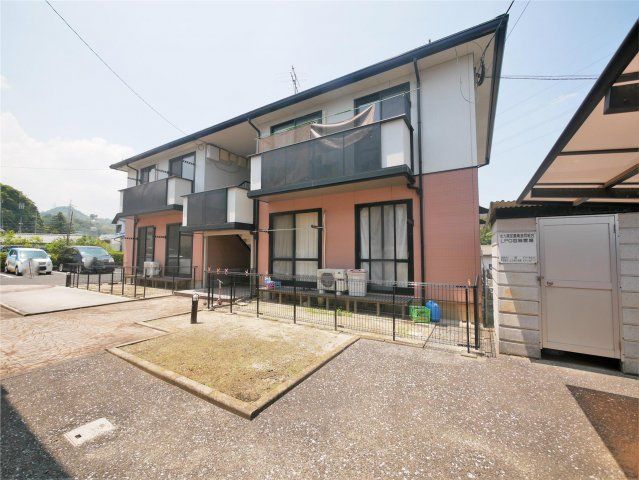 オー・ボアパティール B棟の外観画像