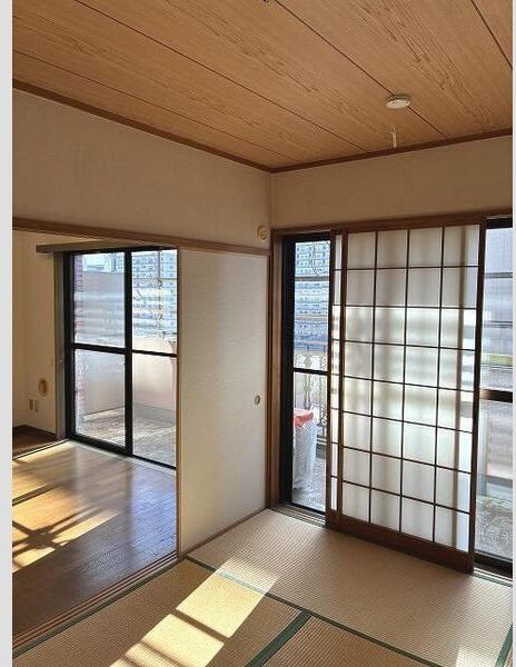 ベッドルーム