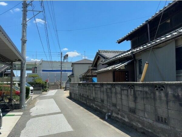近くに施設あり