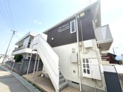 シャーメゾンエピナールI番館の外観画像