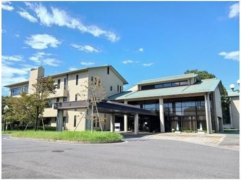 蓮田市役所まで2200m