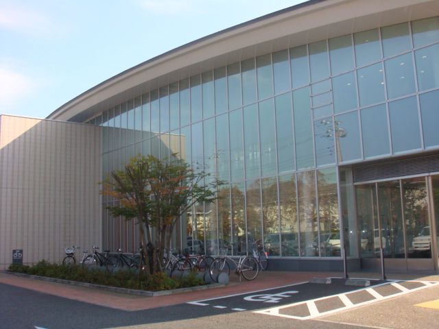 近くに施設あり