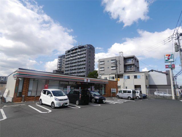 セブンイレブン小倉北方1丁目店(10m)