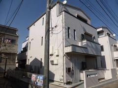 ウイングBの外観画像