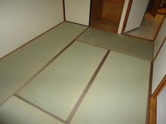 ベッドルーム