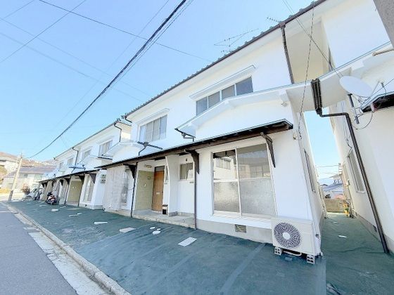 山本7丁目貸家 東の外観画像