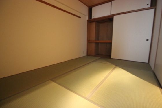 ベッドルーム