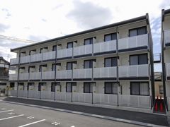 レオパレスグランデタカヤマⅡの外観画像