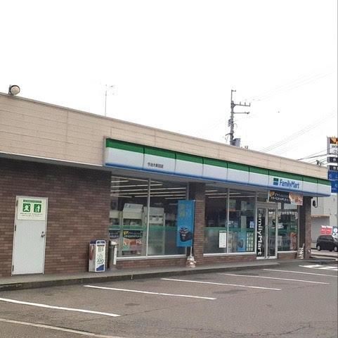 近くに施設あり