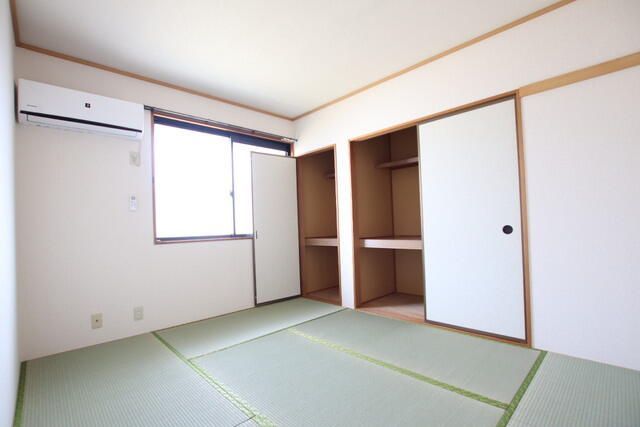 ベッドルーム