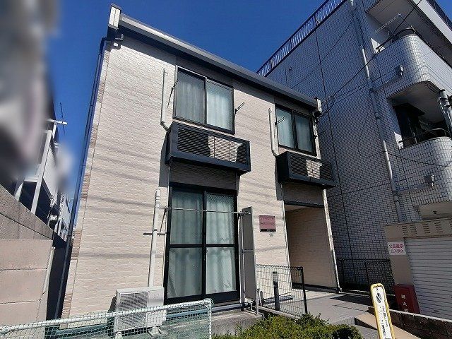 レオパレスメゾン モンポルトの外観画像