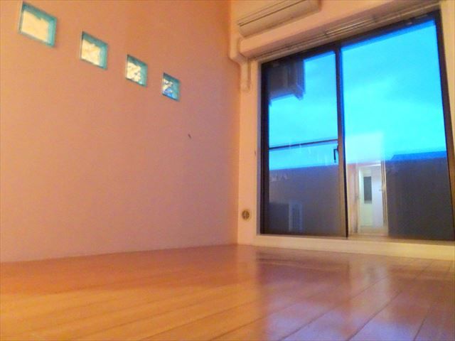 ベッドルーム