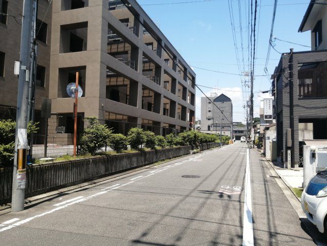 近くに施設あり