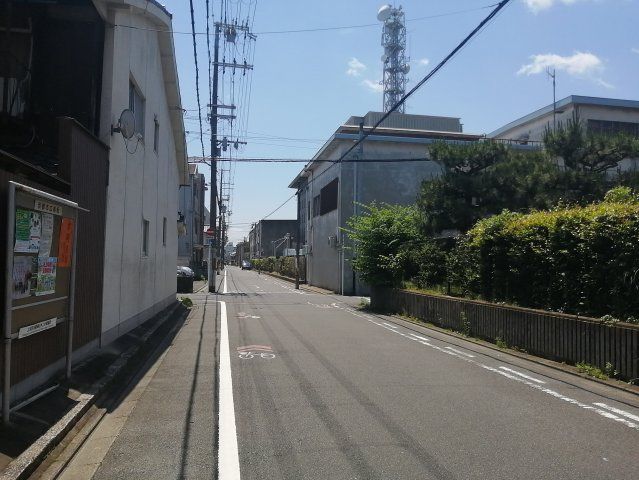 近くに施設あり