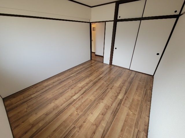 ベッドルーム