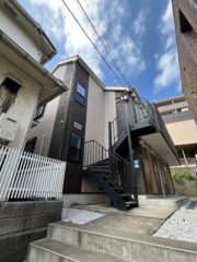 アルバカーサ鶴見の外観画像
