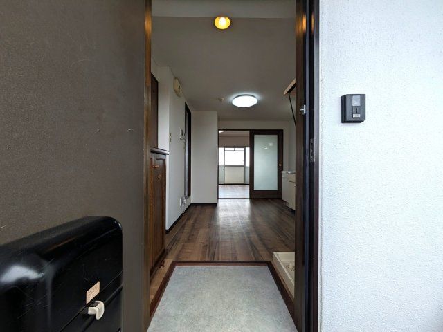 玄関