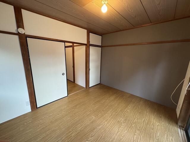 ベッドルーム