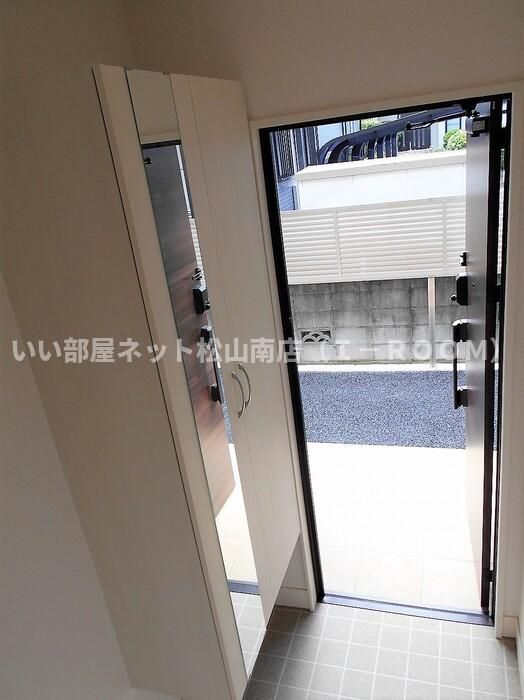 玄関