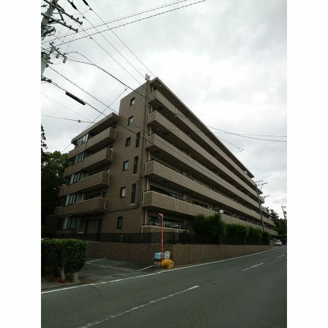 ディーグランセ広沢 504号室の外観画像