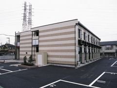 レオパレスフィレンツェの外観画像