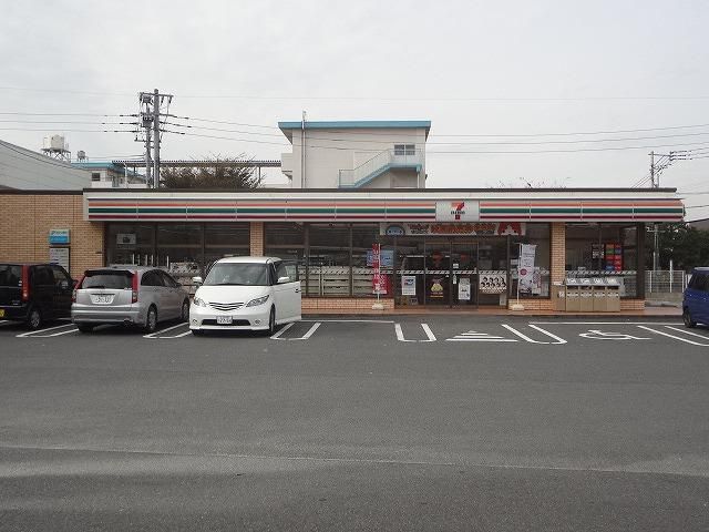 セブン‐イレブン／八幡西曲里町店(266m)