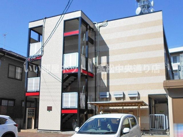 レオパレスラルマン 福岡町の外観画像