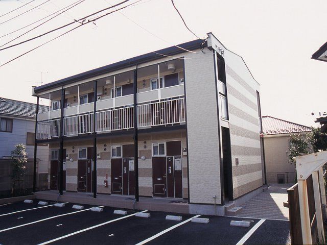 レオパレス上白根の外観画像