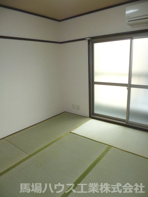 ベッドルーム