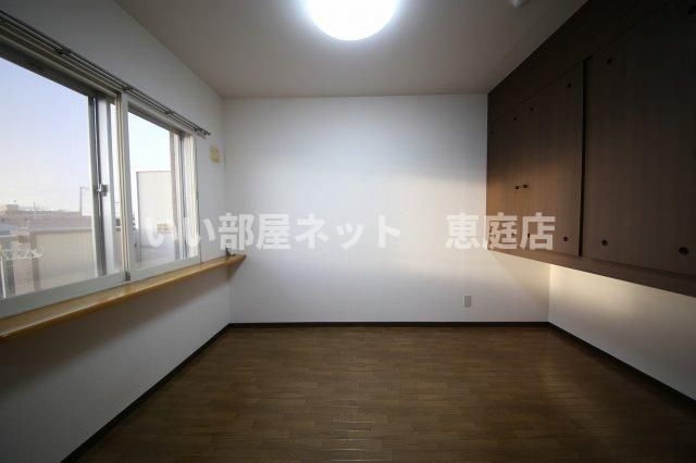 ベッドルーム