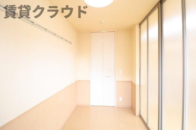 ベッドルーム
