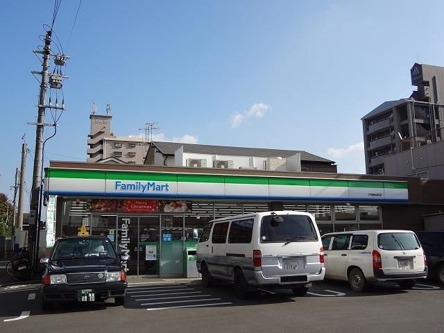 ファミリーマート戸畑明治町店(340m)