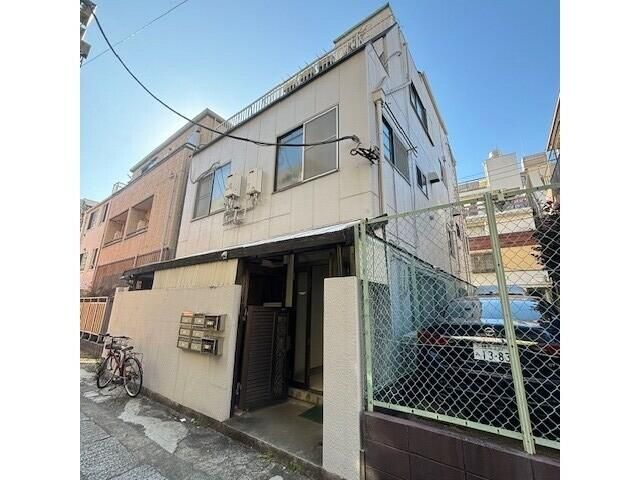 荒木町ビルの外観画像