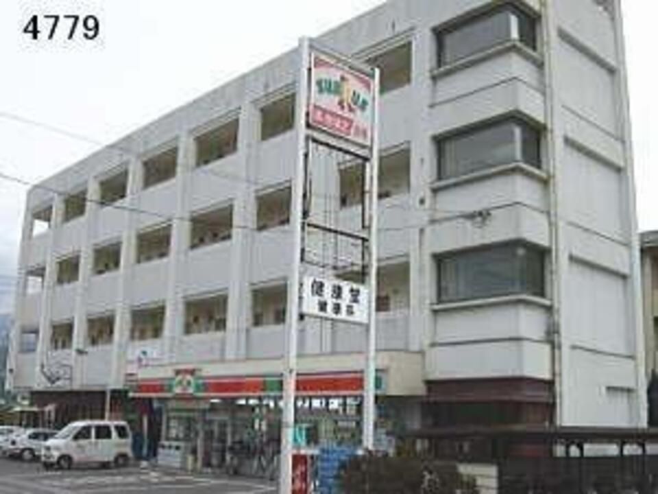 ヴィラ・アンソレイエ東温2の外観画像