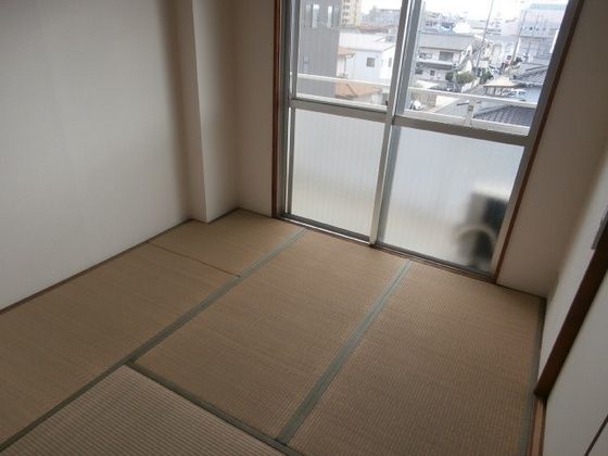 ベッドルーム