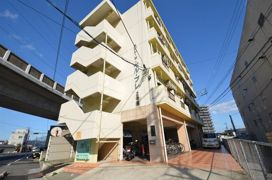 メゾン・ド・ベルプレⅡ号館の外観画像