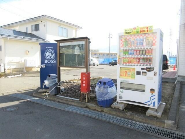 近くに施設あり