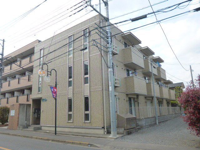 ニコール小平の外観画像
