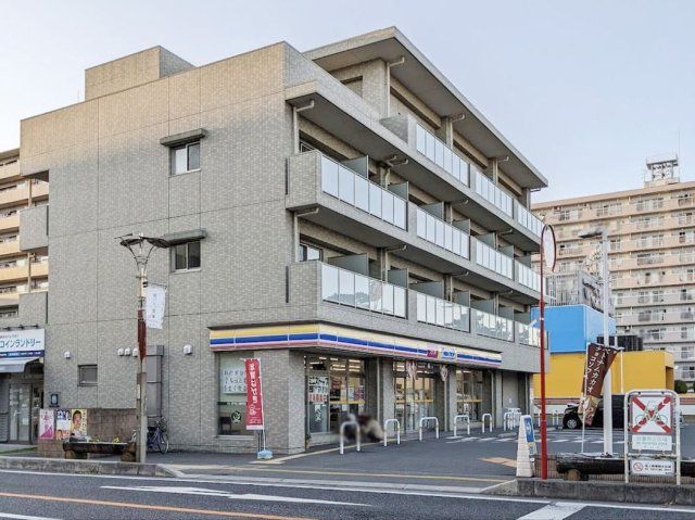 近くに施設あり