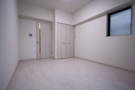 ベッドルーム