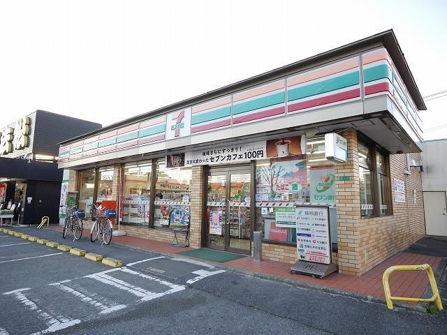 ローソン 中間３丁目店(570m)