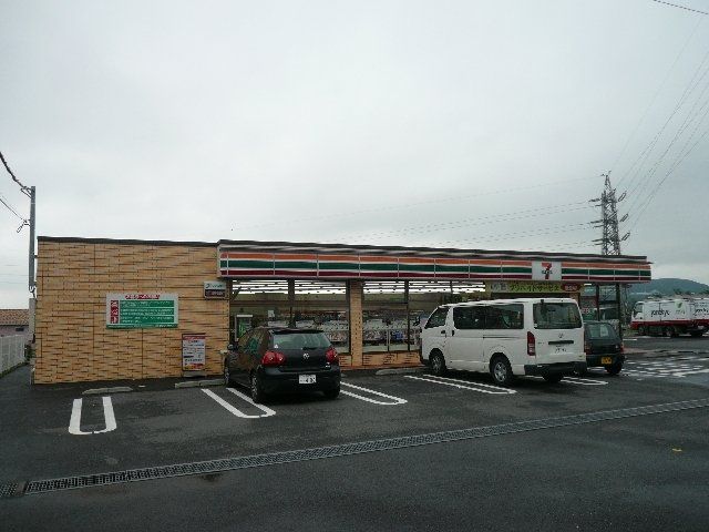 その他「セブンイレブン片宿店(コンビニエンスストアー)まで850m」