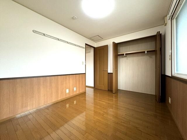 ベッドルーム
