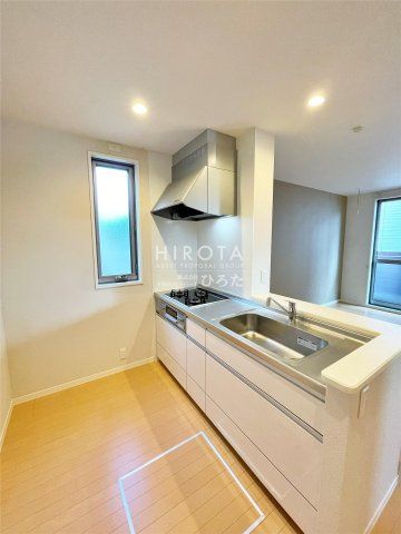 ゲオ／北九州／本城店 (413m)